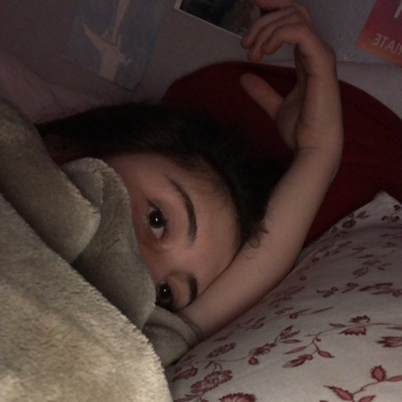 Meet your Posher, Elizabeth - Picture 4 of 6